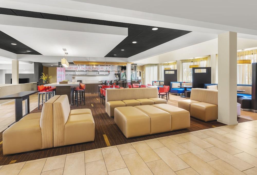 Country Inn & Suites By Radisson, Dallas-Love Field Exteriör bild